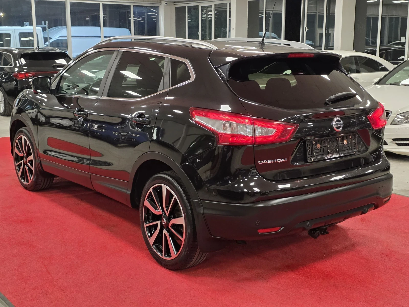 Nissan Qashqai 1.2 DIG-T | 6M | Service book | Kteo | EU6, снимка 6 - Автомобили и джипове - 54745463