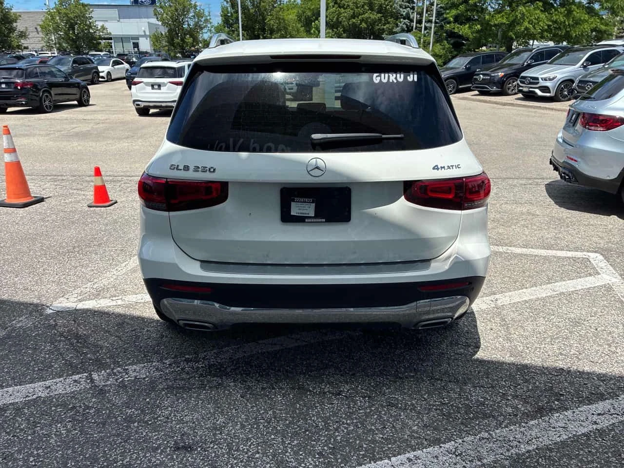 Mercedes-Benz GLB 250 * ПРЕДСТАВИТЕЛСТВО * 360 * PANO * ПОДГРЕВИ, снимка 4 - Автомобили и джипове - 54935525