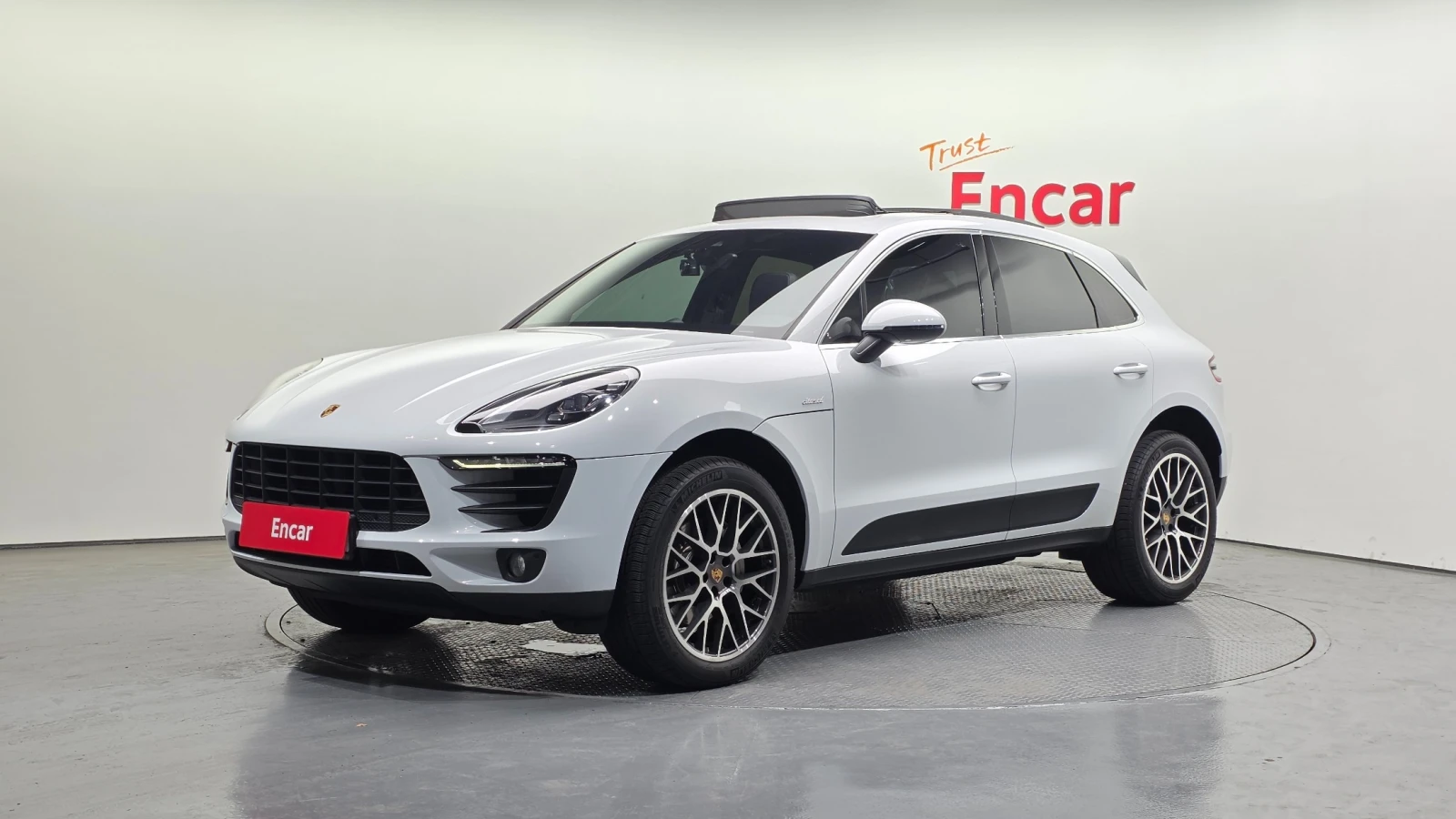 Porsche Macan S* Navi* Camera* Pano