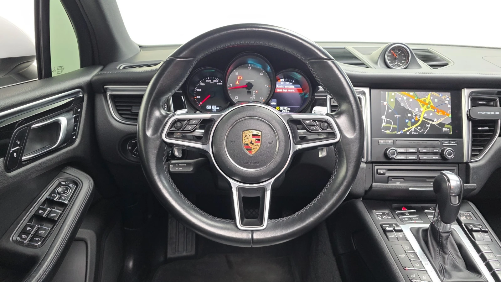 Porsche Macan S* Navi* Camera* Pano, снимка 10 - Автомобили и джипове - 55252297
