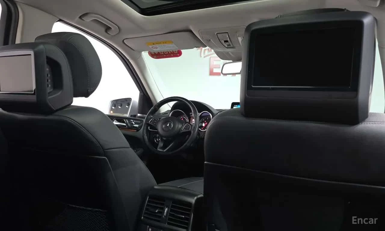 Mercedes-Benz GLS * GLS350 d 4MATIC * ЦЕНА ДО БГ, снимка 14 - Автомобили и джипове - 55626811