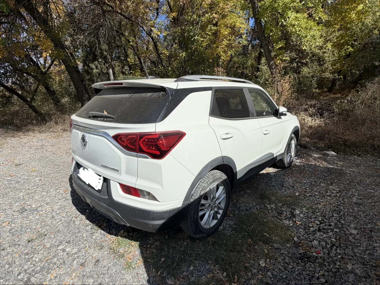 SsangYong Korando 1.6, снимка 3 - Автомобили и джипове - 56439818