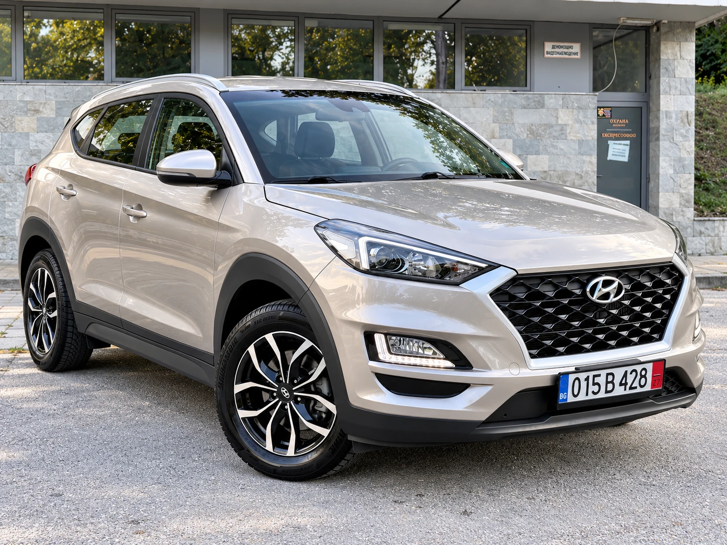 Hyundai Tucson 1.6CRDI* X-Tech* Facelift* LED* Euro6D*  | Mobile.bg � ����������� 5