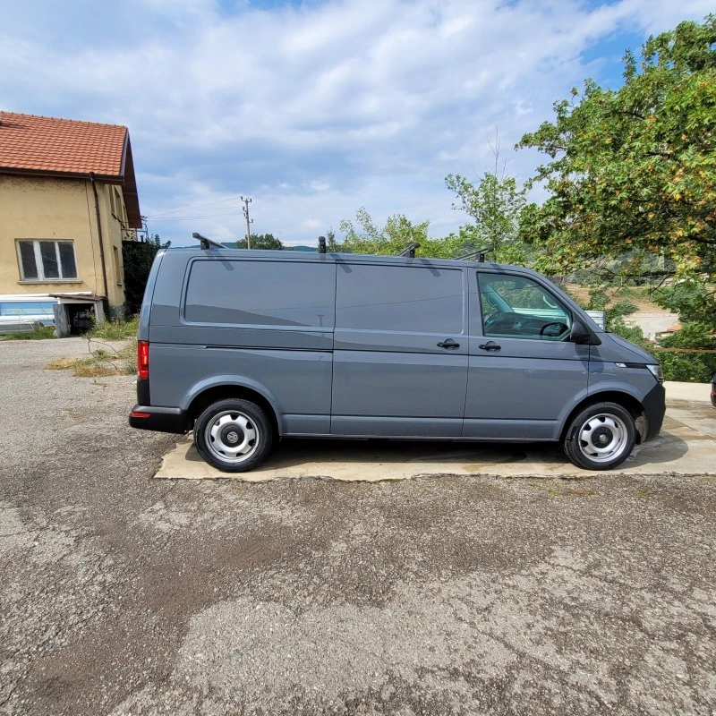 VW Transporter Т 6.1, снимка 11 - Бусове и автобуси - 48302059