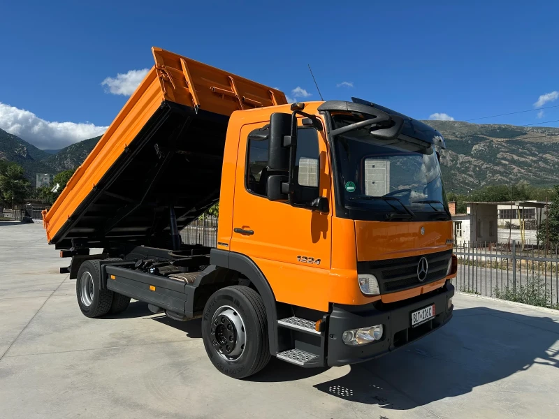 Mercedes-Benz Atego 1224* Тристранен самосвал* EURO5* Топ състояние, снимка 2 - Камиони - 50978124