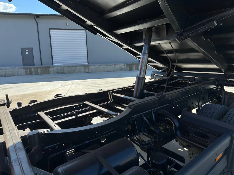 Mercedes-Benz Atego 1224* Тристранен самосвал* EURO5* Топ състояние, снимка 5 - Камиони - 50978124