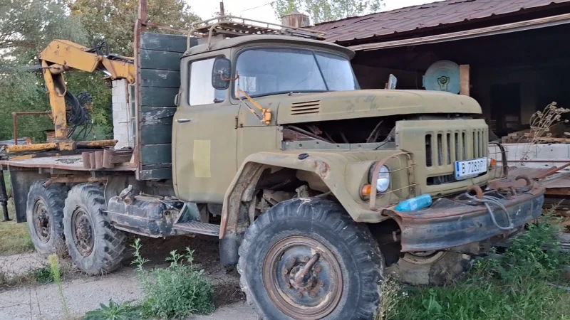 Zil 131 С КРАН, снимка 6 - Камиони - 53264866