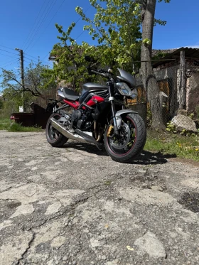     Triumph Street Triple