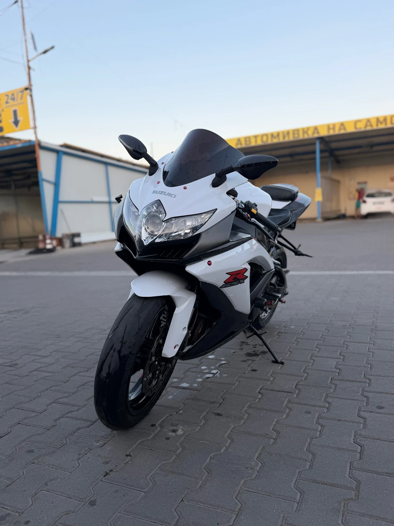 Suzuki Gsxr GSXR 750