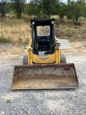 Мини челни товарачи Komatsu Sk815, снимка 7