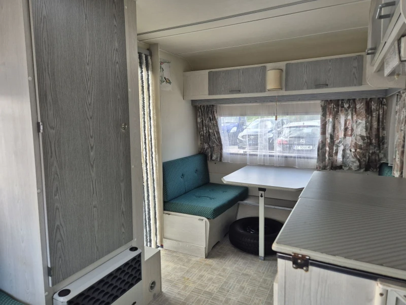 Каравана Adria HOME CAR 4 МЕСТА , снимка 7 - Каравани и кемпери - 50670792