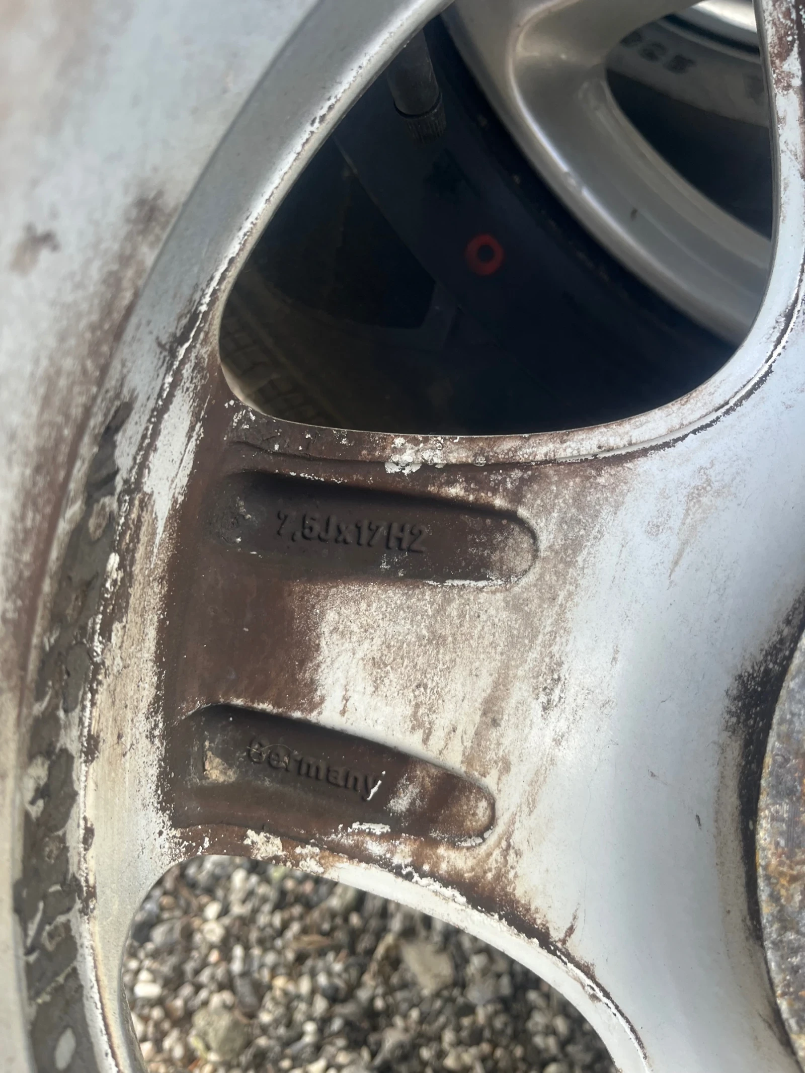   VW Touareg | Mobile.bg   4