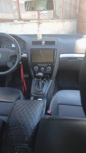 Skoda Octavia Медия, снимка 7