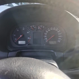 ������ VW Golf