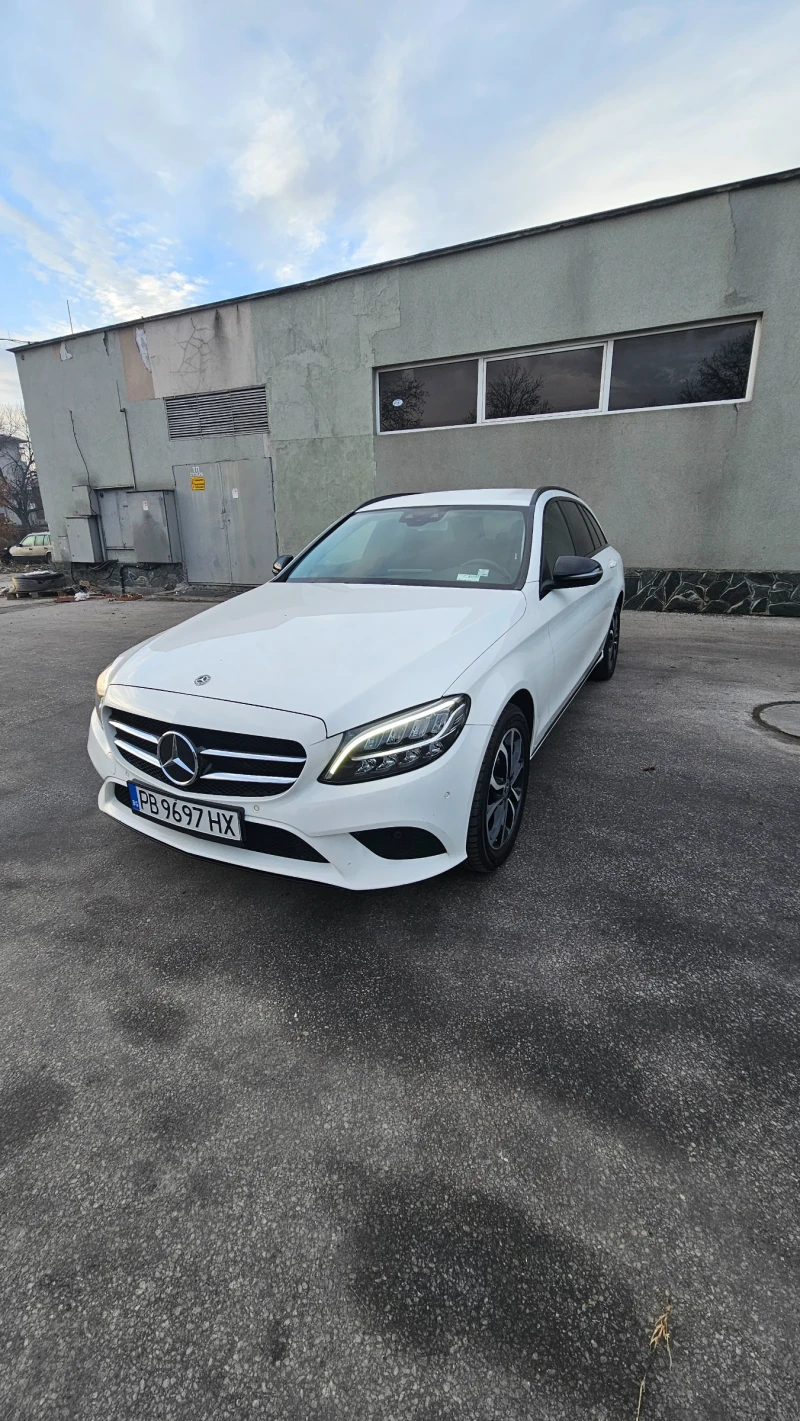 Mercedes-Benz C 220 DISTRONIC/4MATIC/KEYLESS GO/9G-TRONIC, снимка 2 - Автомобили и джипове - 48440661