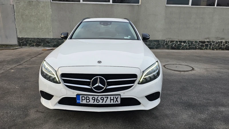 Mercedes-Benz C 220 DISTRONIC/4MATIC/KEYLESS GO/9G-TRONIC, снимка 3 - Автомобили и джипове - 48440661