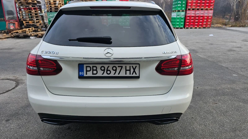 Mercedes-Benz C 220 DISTRONIC/4MATIC/KEYLESS GO/9G-TRONIC, снимка 10 - Автомобили и джипове - 48440661