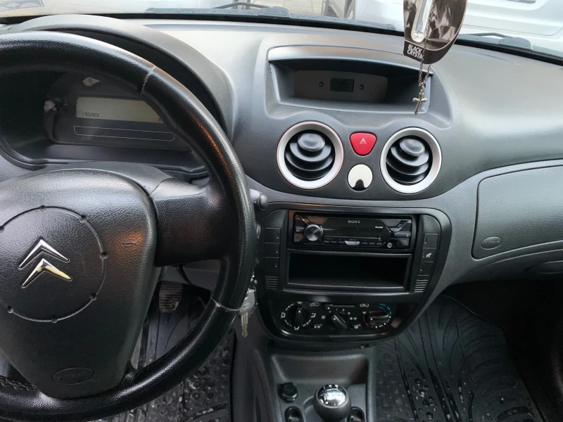 Citroen C3 1.1, снимка 13 - Автомобили и джипове - 48261623