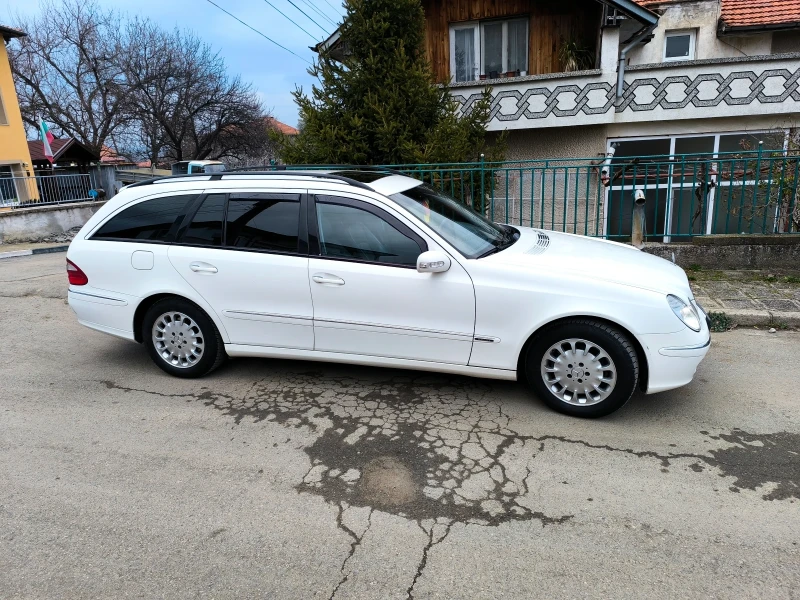 Mercedes-Benz E 220 W211, снимка 5 - Автомобили и джипове - 48950433