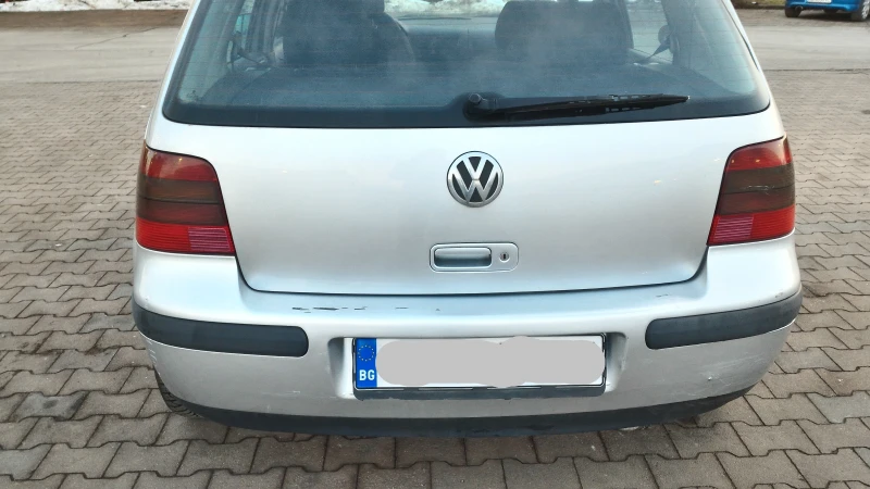 VW Golf, снимка 3 - Автомобили и джипове - 49276582