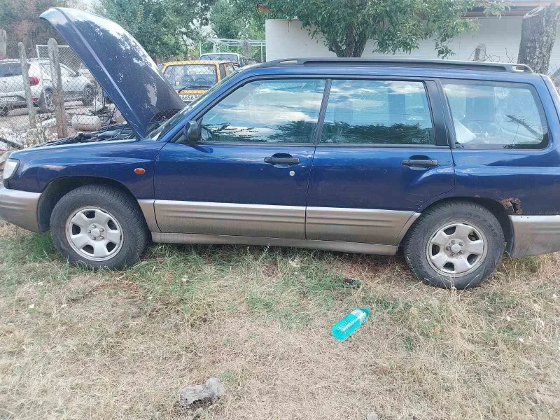 Subaru Forester 2.0, снимка 8 - Автомобили и джипове - 52551954