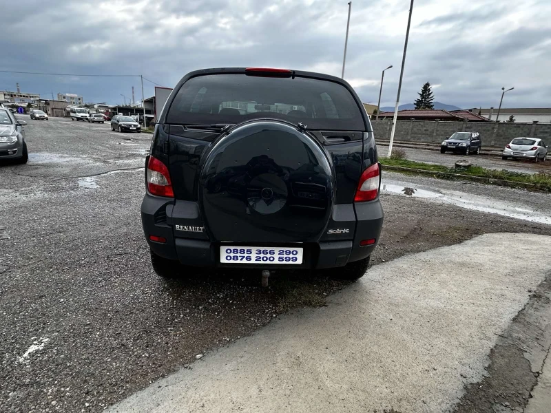 Renault Scenic 4x4, снимка 4 - Автомобили и джипове - 52368060