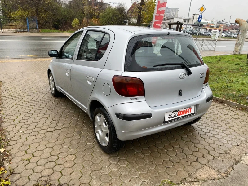 Toyota Yaris 1.4D-4D, снимка 6 - Автомобили и джипове - 52474595