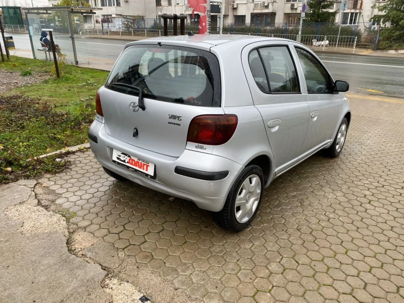 Toyota Yaris 1.4D-4D, снимка 4 - Автомобили и джипове - 52474595