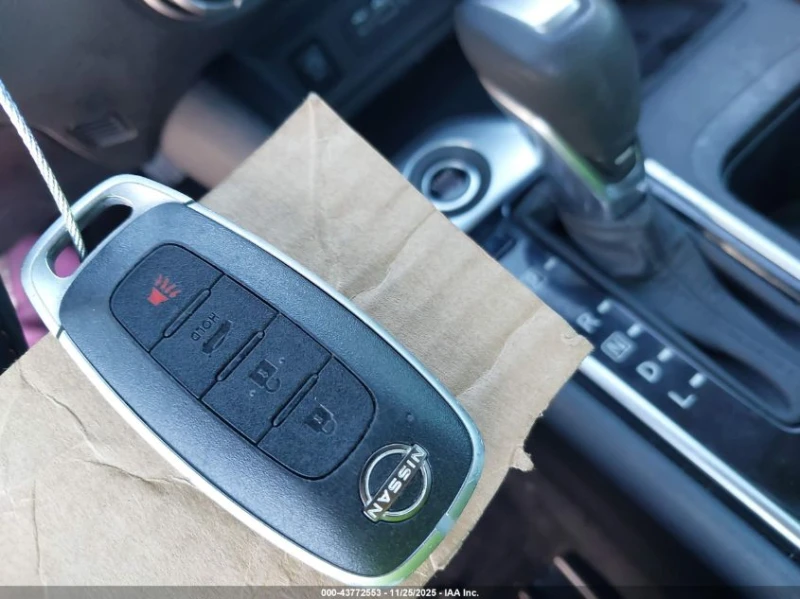 Nissan Sentra 2.0L I-4 DI, DOHC, VVT, 149HP Front Wheel Drive, снимка 3 - Автомобили и джипове - 53077881