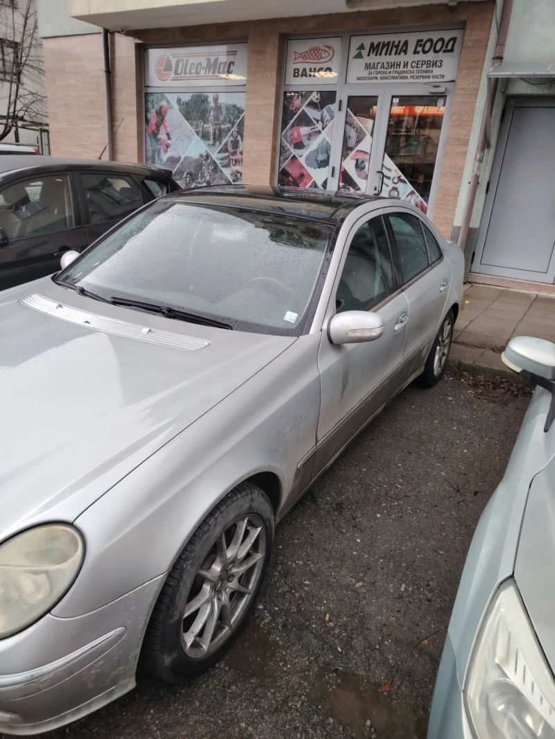 Mercedes-Benz E 220 2200, снимка 2 - Автомобили и джипове - 53231931