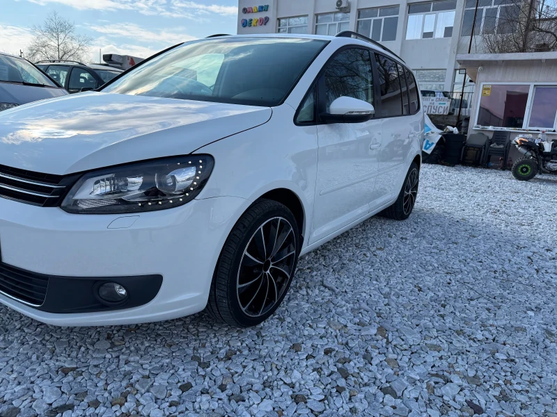 VW Touran 1.6 105кс, снимка 2 - Автомобили и джипове - 53365963