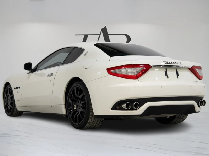 Maserati GranTurismo 4.7 V8 * BOSE * БЕЗ ИНЦИДЕНТИ * * СЕРВИЗНА ИСТОРИЯ, снимка 4 - Автомобили и джипове - 53586979