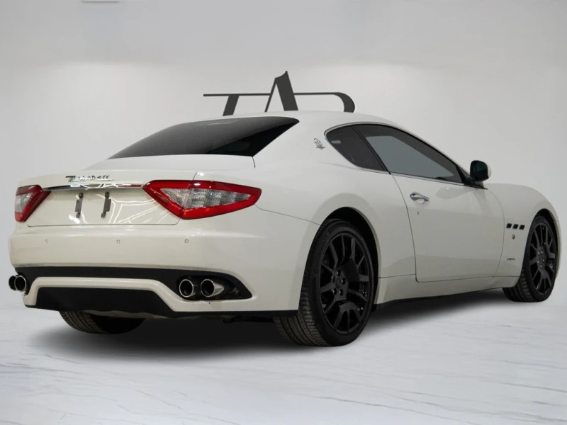 Maserati GranTurismo 4.7 V8 * BOSE * БЕЗ ИНЦИДЕНТИ * * СЕРВИЗНА ИСТОРИЯ, снимка 6 - Автомобили и джипове - 53586979