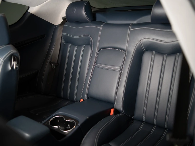 Maserati GranTurismo 4.7 V8 * BOSE * БЕЗ ИНЦИДЕНТИ * * СЕРВИЗНА ИСТОРИЯ, снимка 17 - Автомобили и джипове - 53586979