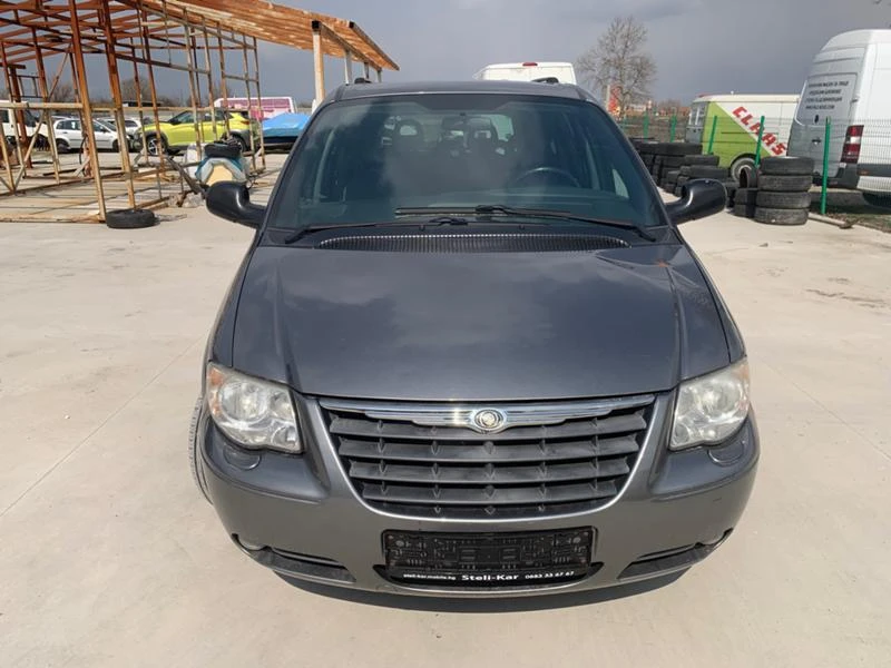 Chrysler Voyager  2.5 CRD 141 K.C, снимка 1 - Автомобили и джипове - 36164464