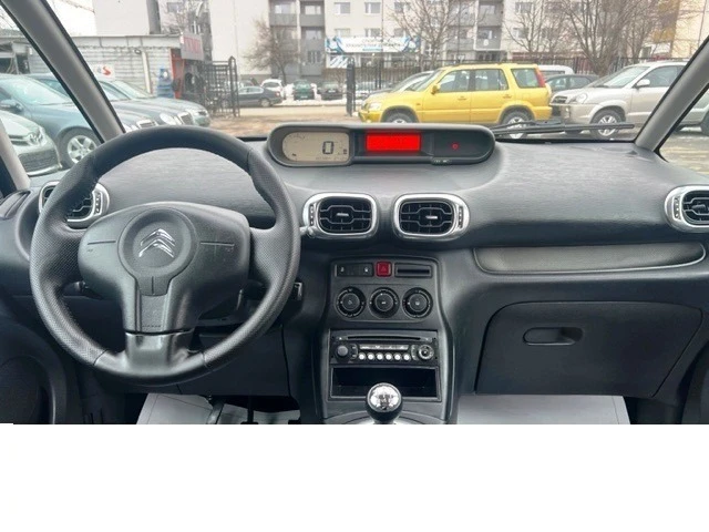 Citroen C3 Picasso FACELIFT 1.6 HDI/90kc, снимка 11 - Автомобили и джипове - 39699501