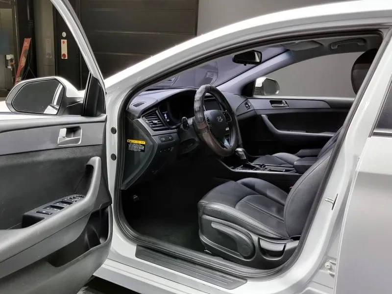 Hyundai Sonata New Rise 2.0 Style, снимка 11 - Автомобили и джипове - 55260874