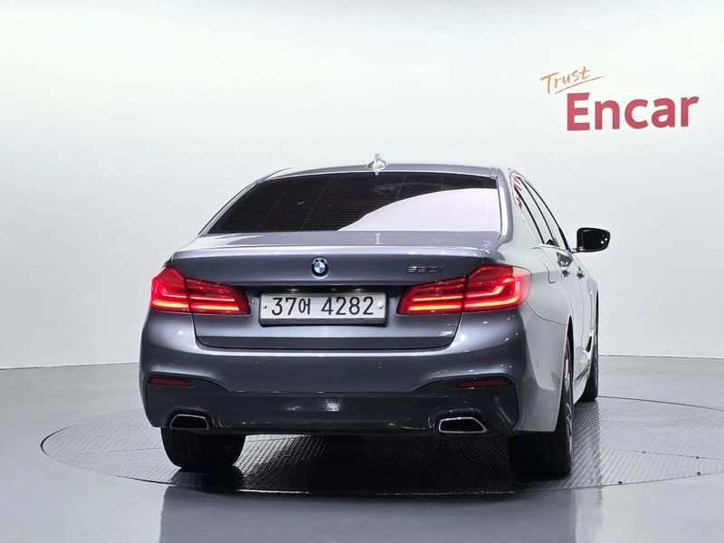 BMW 530 530I M Sports Plus, снимка 4 - Автомобили и джипове - 55505095