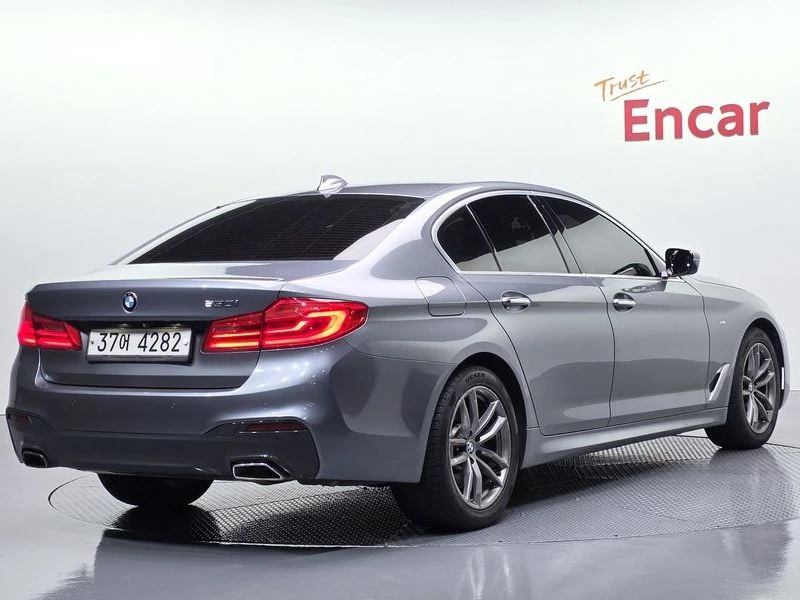 BMW 530 530I M Sports Plus, снимка 3 - Автомобили и джипове - 55505095