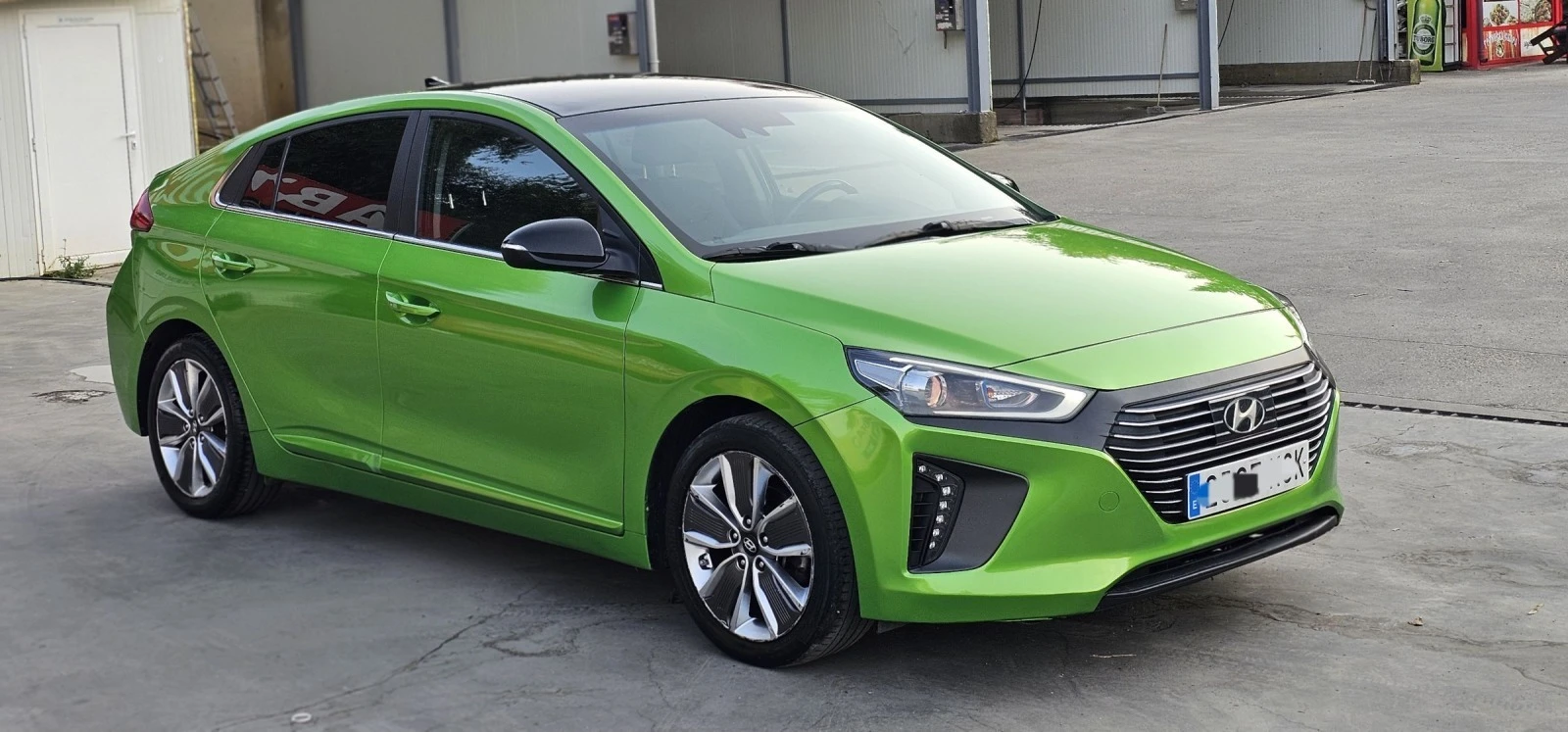 Hyundai Ioniq Hybrid* Подготвен за такси - изображение 2