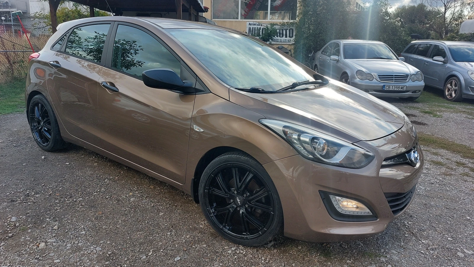 Hyundai I30 1.4 бензин, хечбек, 5врати - [1] 