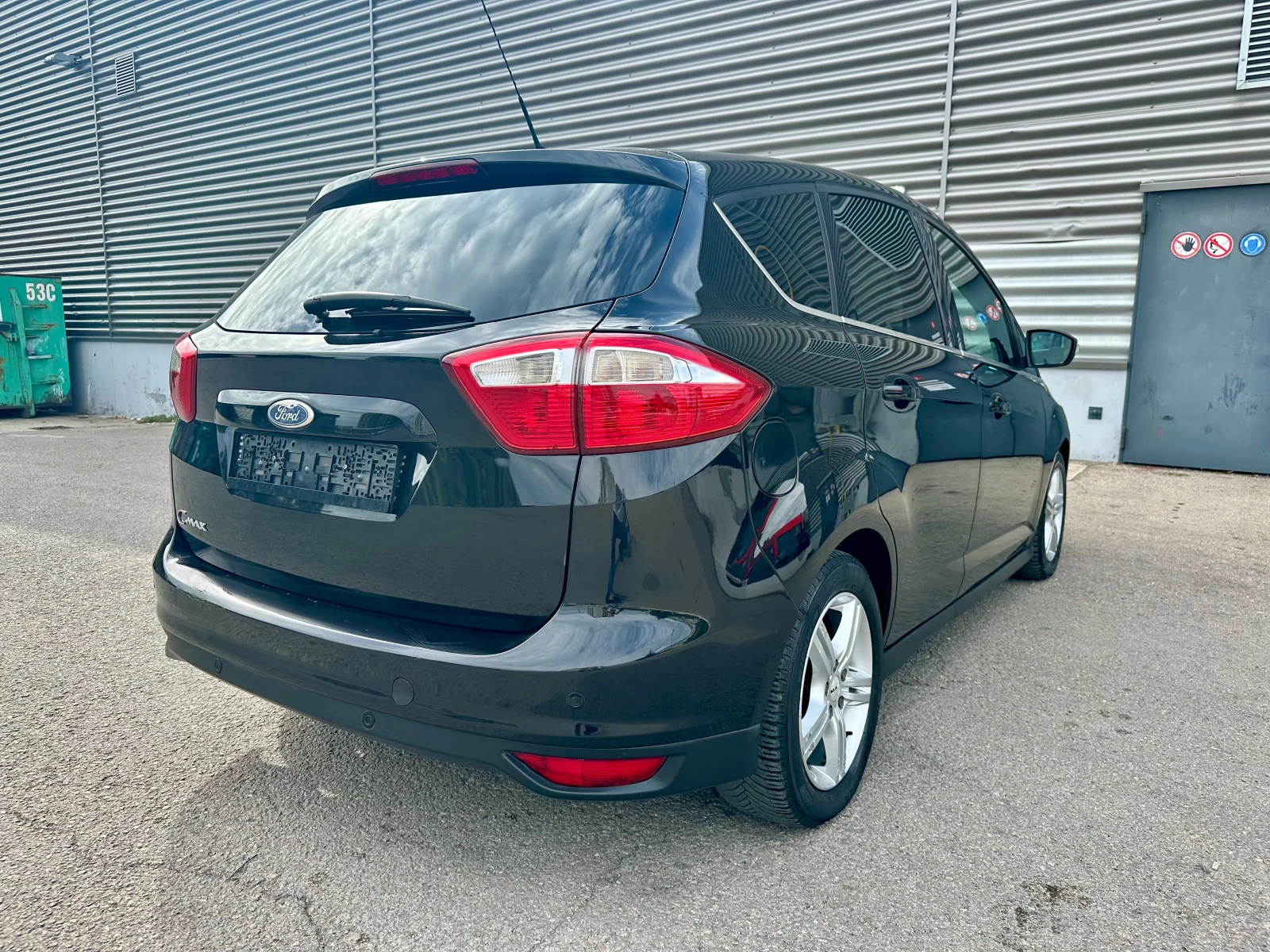 Ford C-max 1.6 D TITANIUM - изображение 2