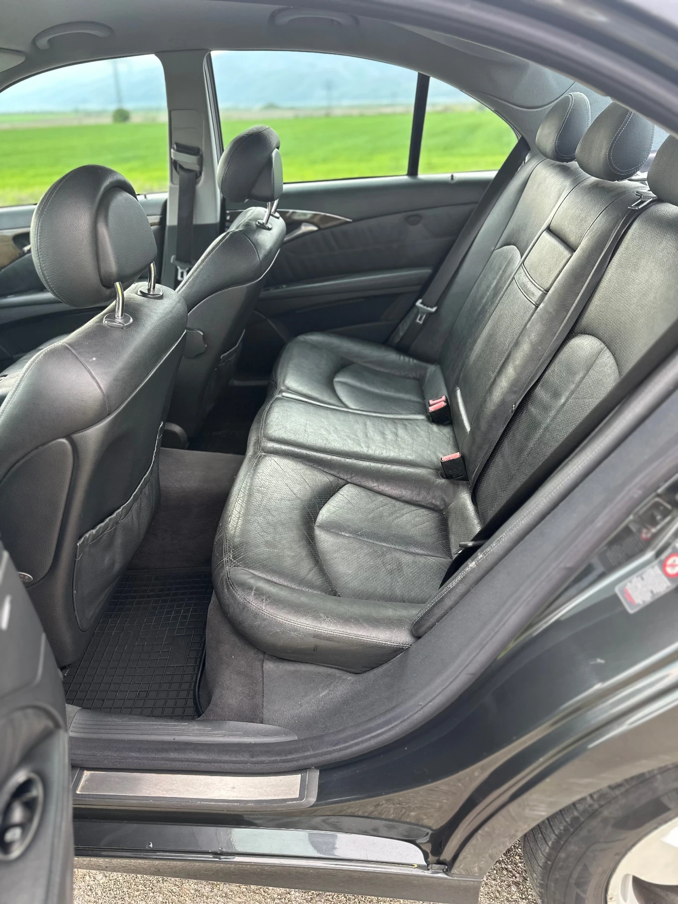Mercedes-Benz E 270 2, 7 CDI - изображение 9