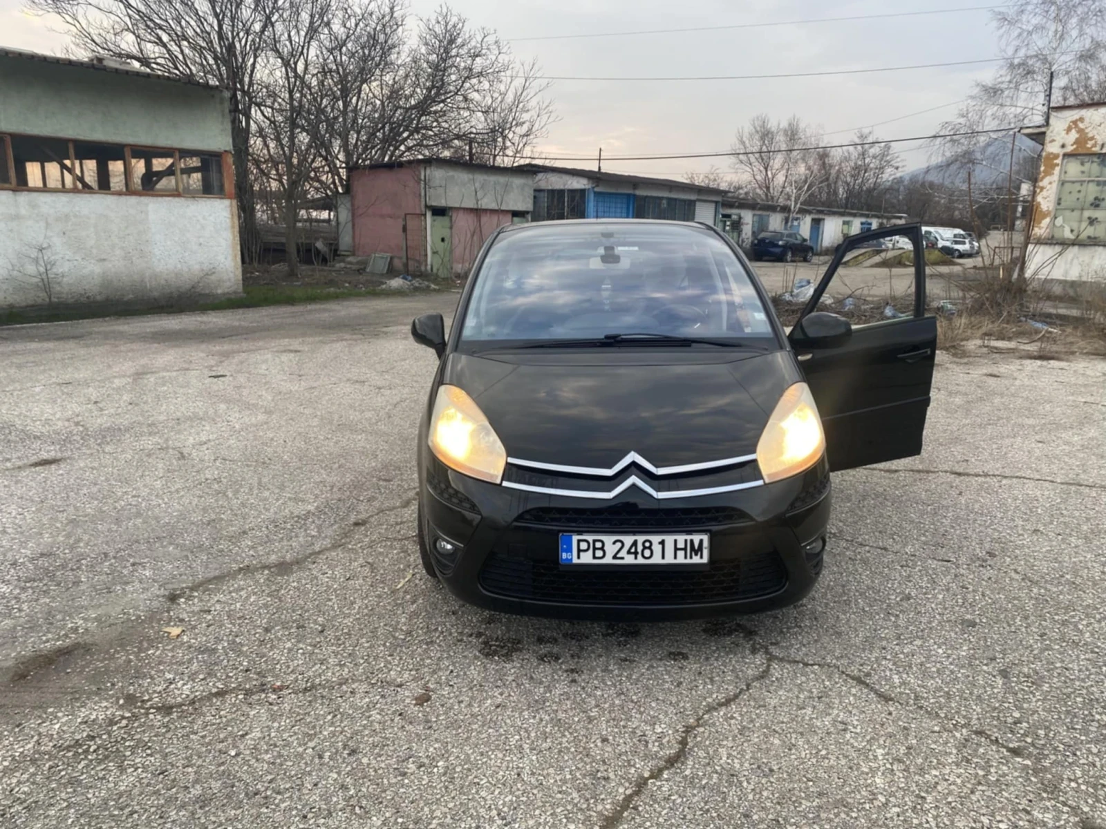 Citroen C4 Picasso  - изображение 5