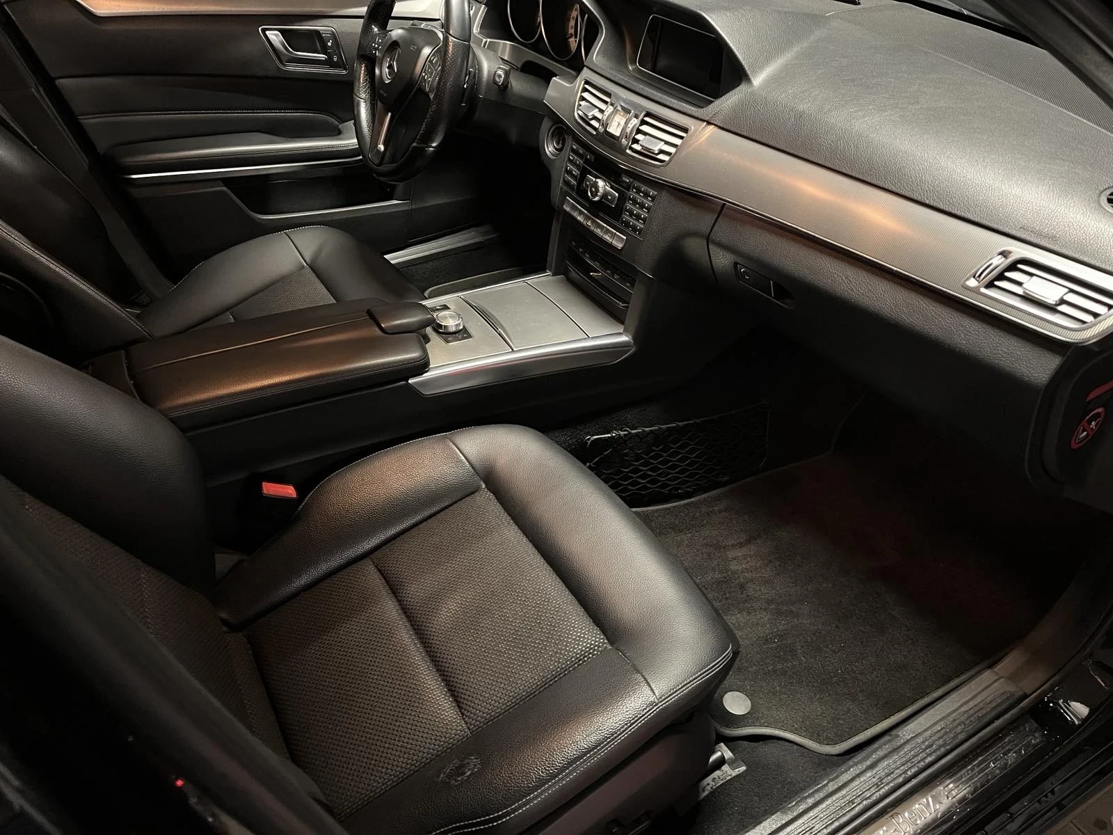 Mercedes-Benz E 220 CDI - изображение 5