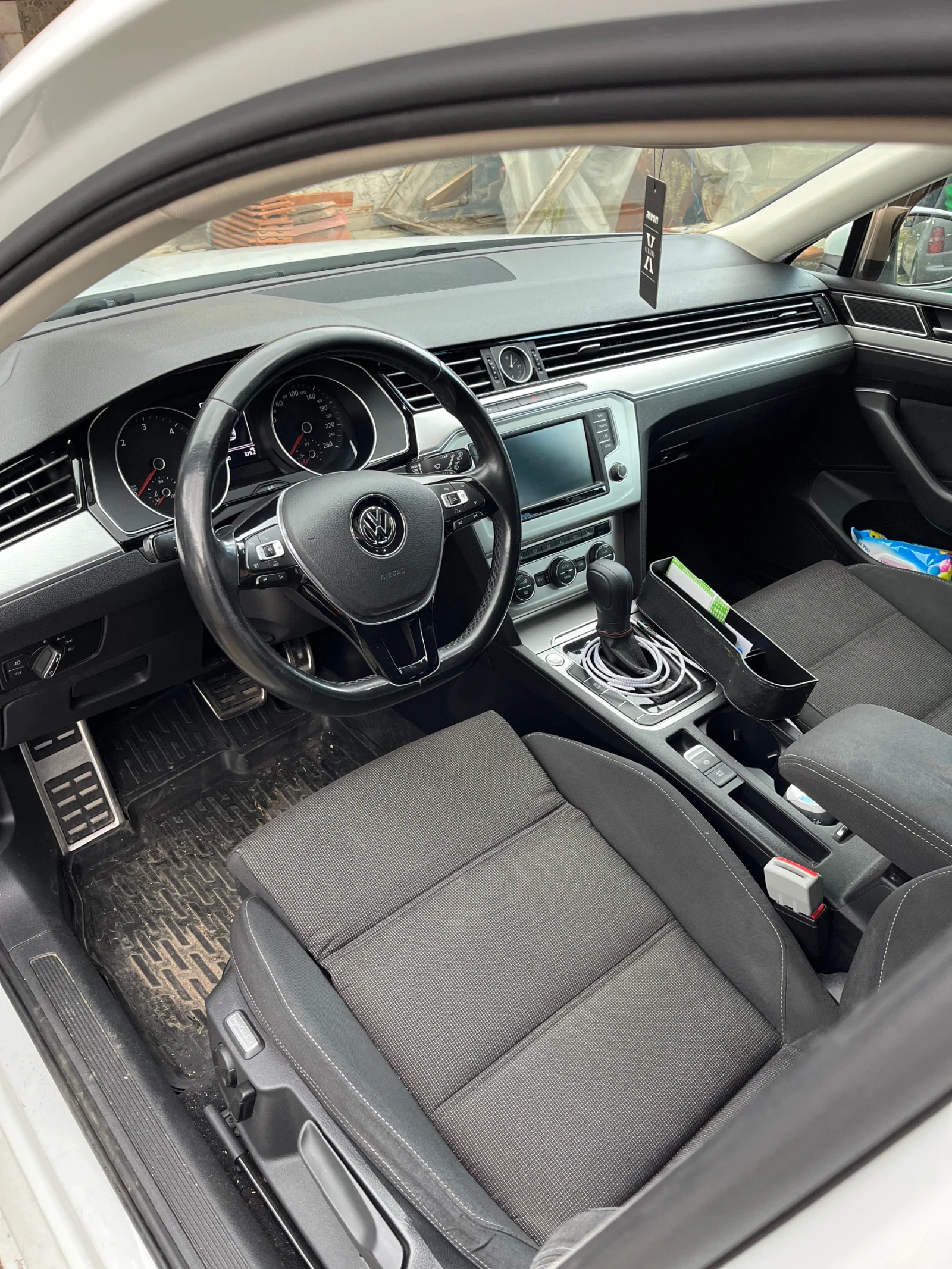 VW Passat B8 2.0 TDI  - изображение 7