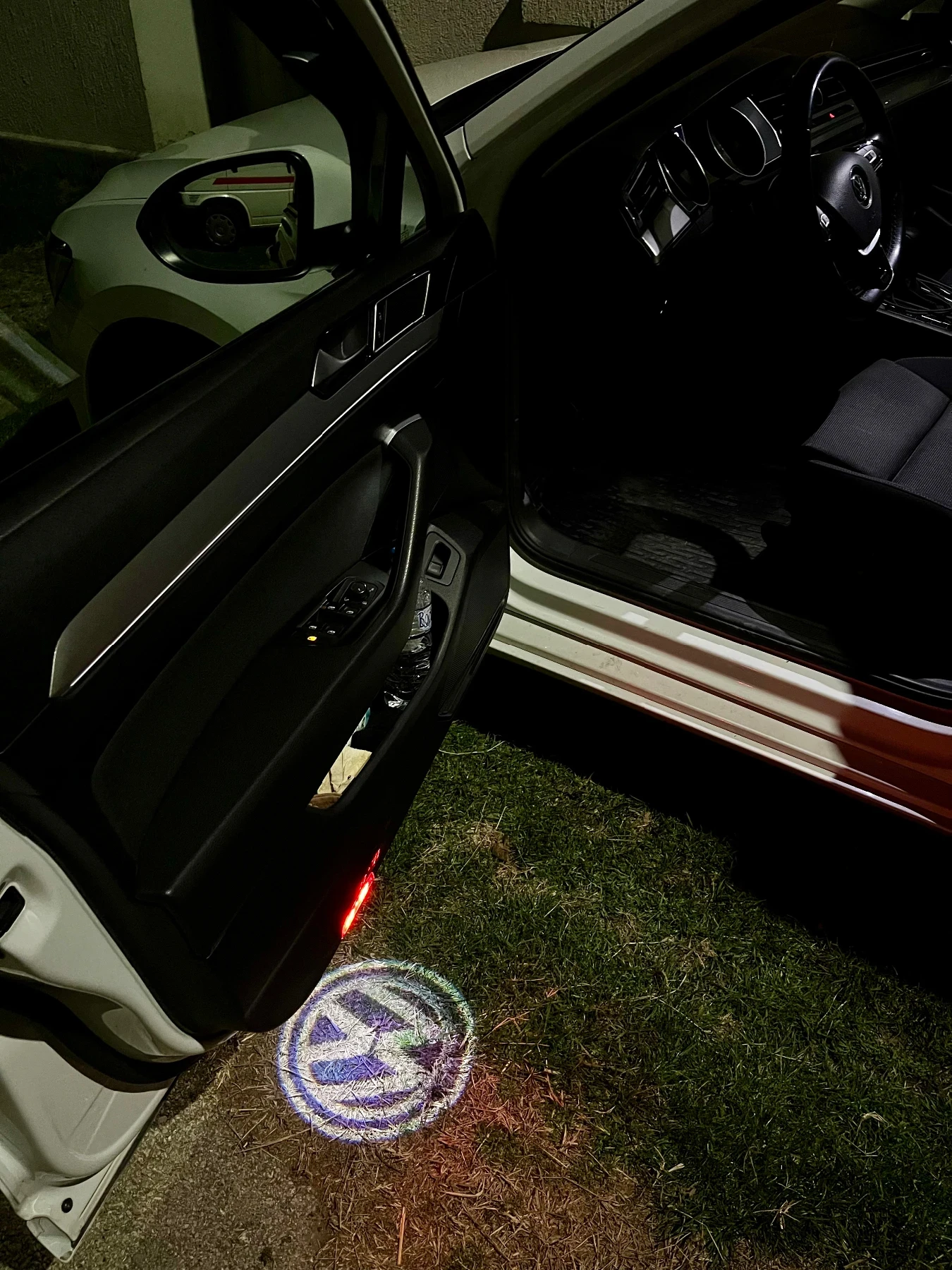 VW Passat B8 2.0 TDI  | Mobile.bg   15