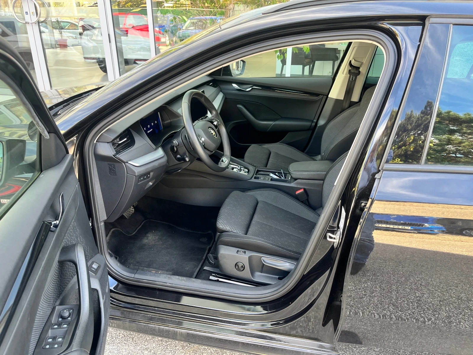 Skoda Octavia 1.5 TSI e-tec 7DSG - изображение 7