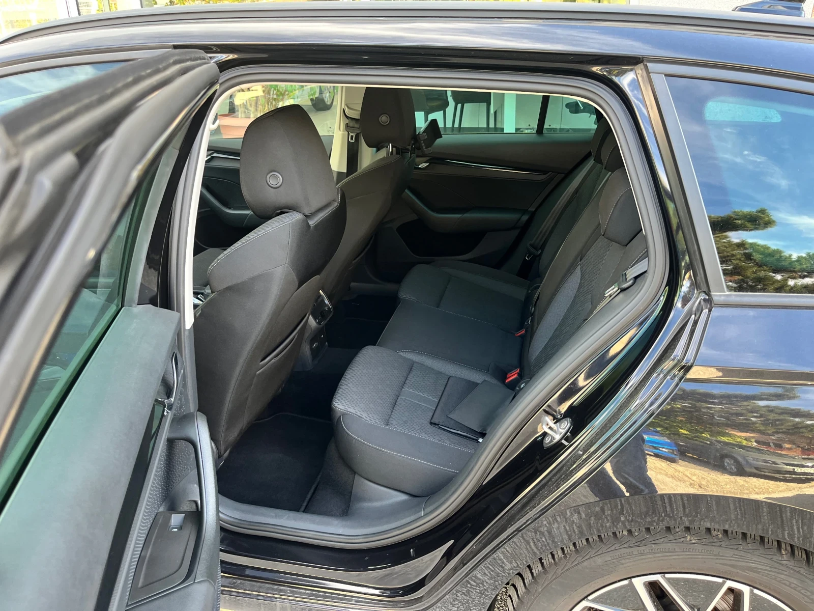 Skoda Octavia 1.5 TSI e-tec 7DSG - изображение 6