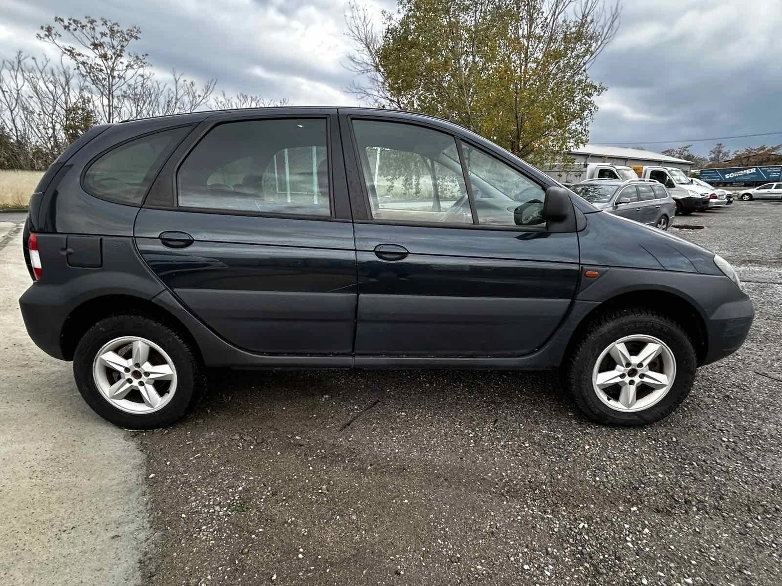 Renault Scenic 4x4 - изображение 6